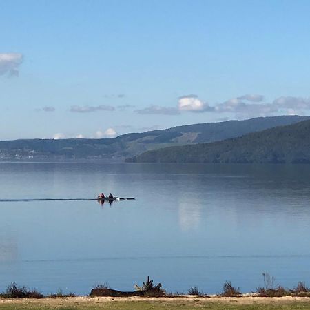 Jack & Di'S Lakefront Motel Rotorua Exteriör bild