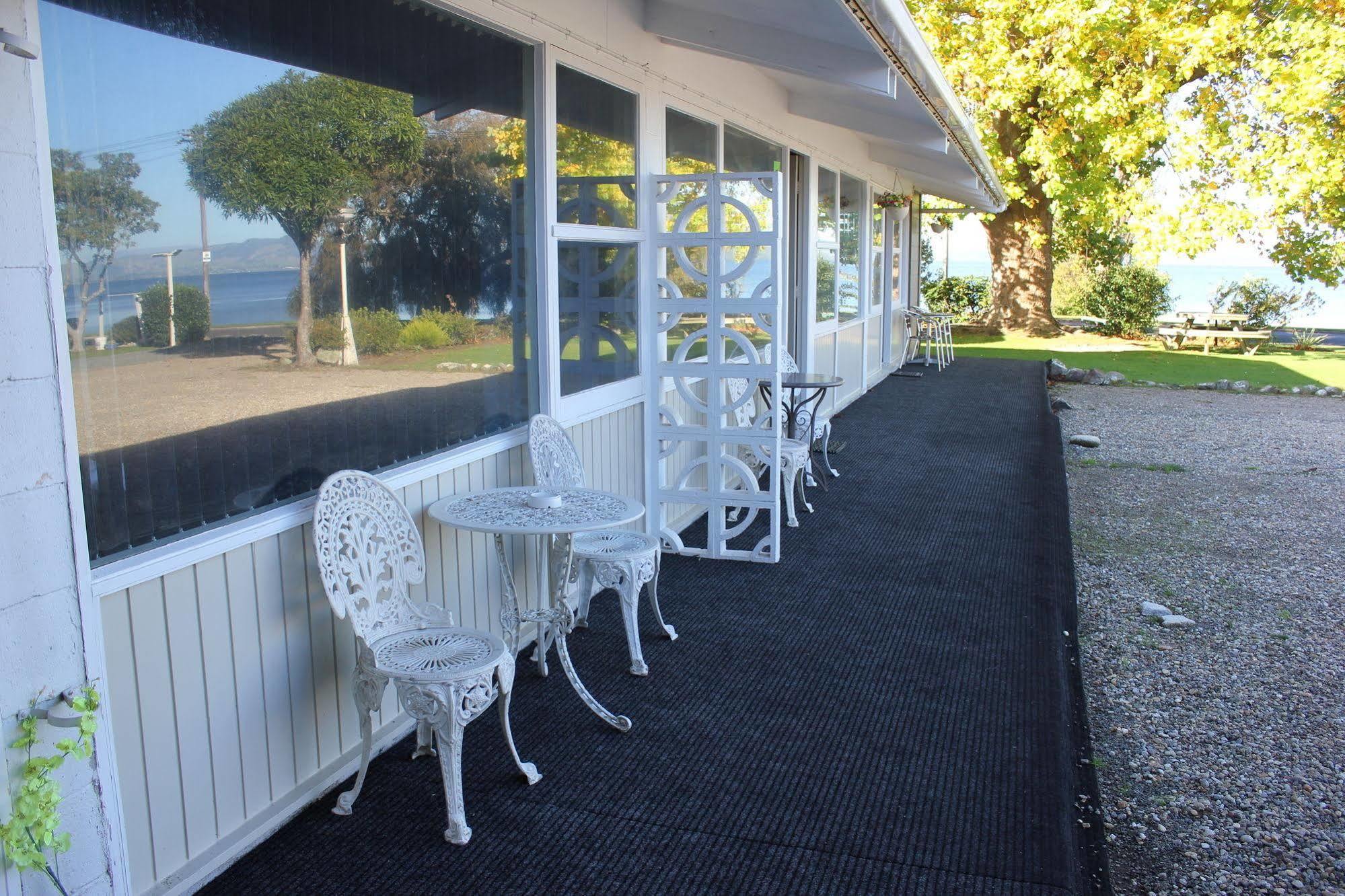Jack & Di'S Lakefront Motel Rotorua Exteriör bild